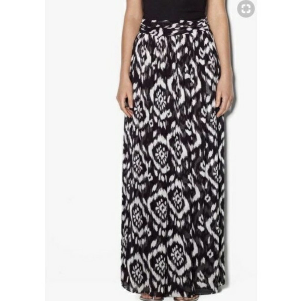 Vince camuto maxi skirt